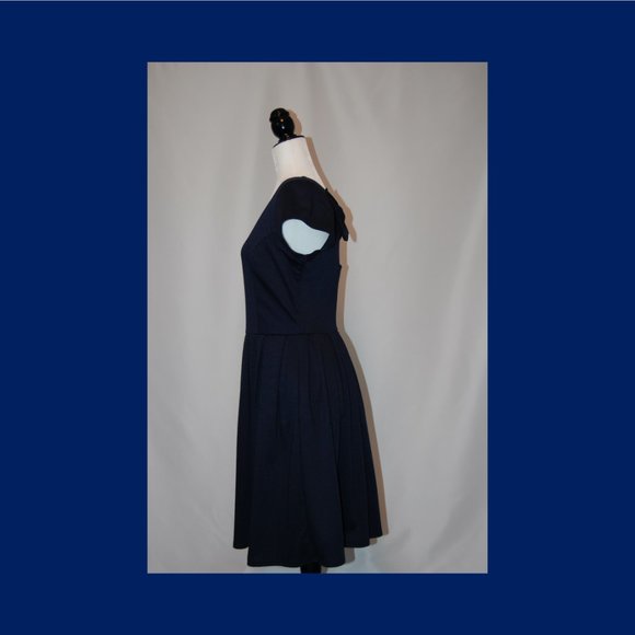 Fleet Collection Navy Fit & Flare, Size Medium - Picture 4 of 4